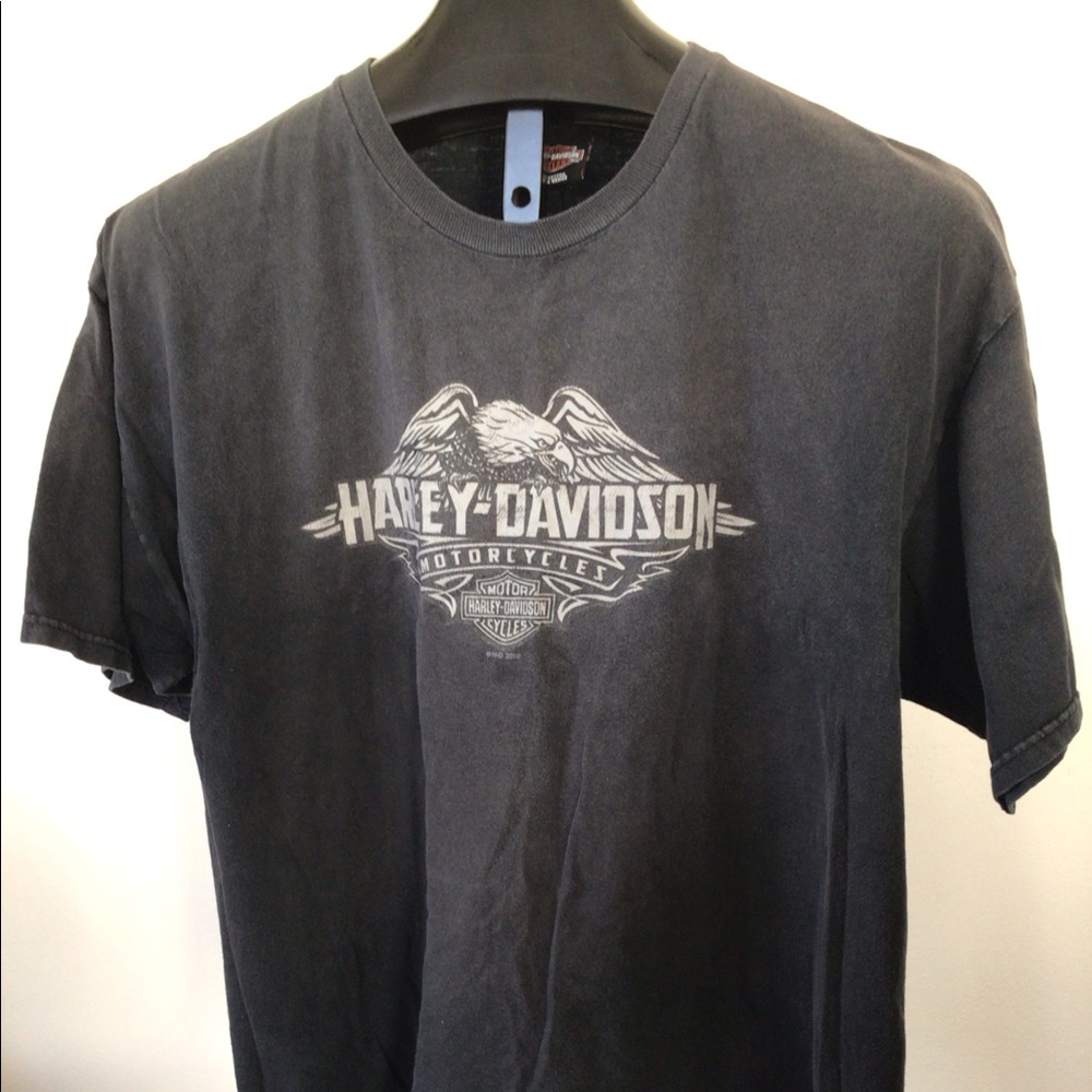 😎Harley Davidson  men’s shirt size Xl